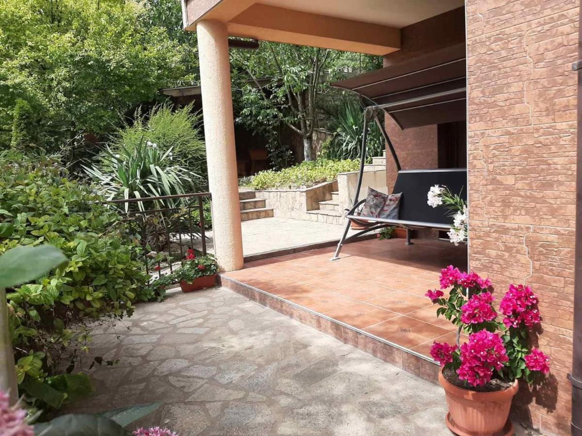 Villa Prolet General-Kantardzhievo Exteriör bild