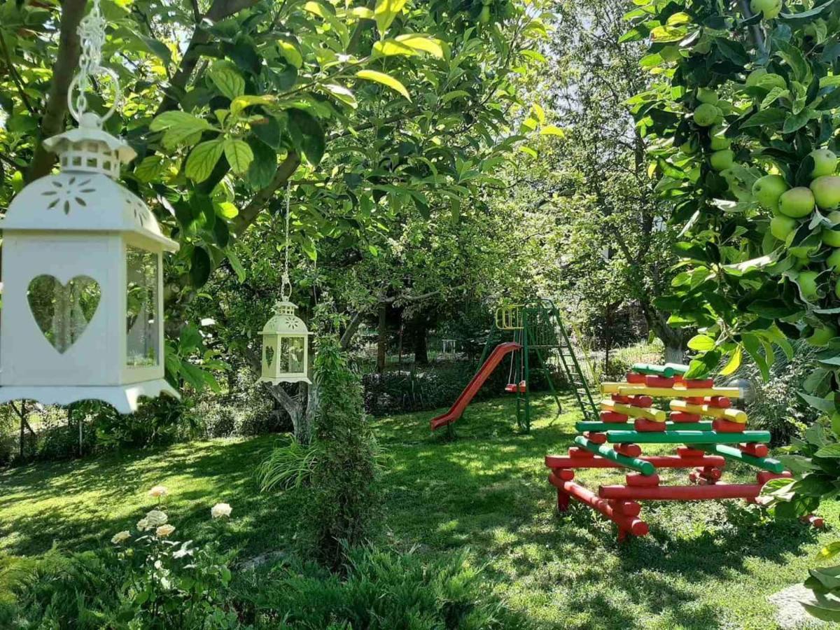 Villa Prolet General-Kantardzhievo Exteriör bild
