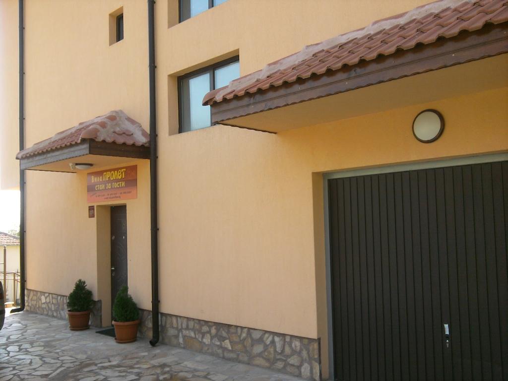 Villa Prolet General-Kantardzhievo Exteriör bild